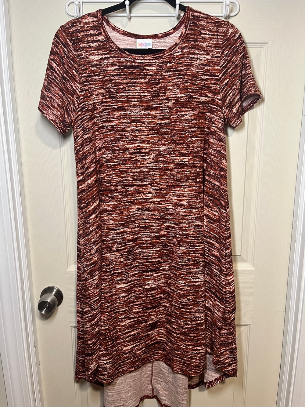 LuLaRoe Carly Short-Sleeve Pullover Dress in Rust and Cream Space-Dye